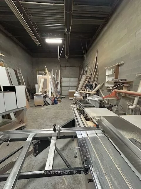 2053, Williams, Gore Industrial North, Brampton