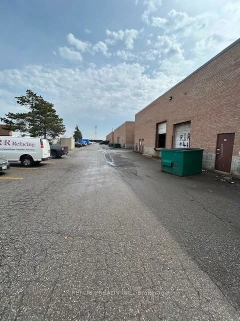 2053, Williams, Gore Industrial North, Brampton