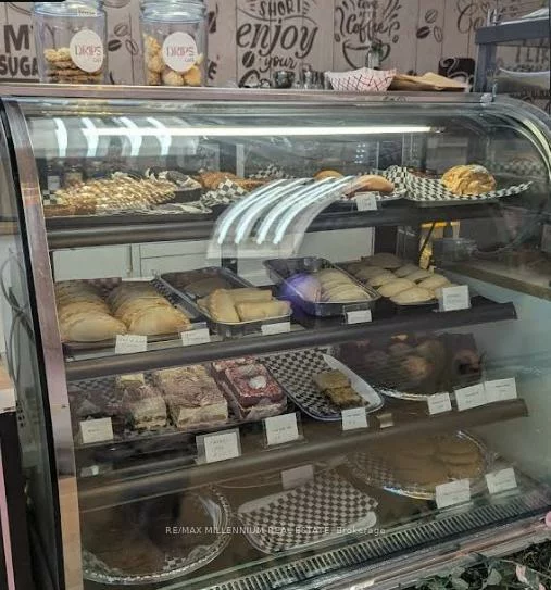 2565, Steeles, Steeles Industrial, Brampton