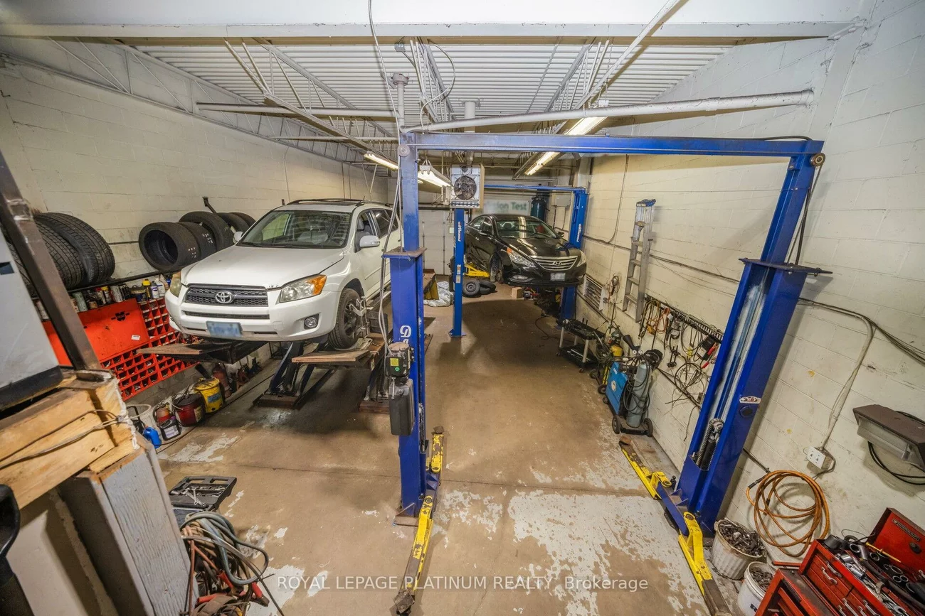 85, Rosedale, Brampton West, Brampton