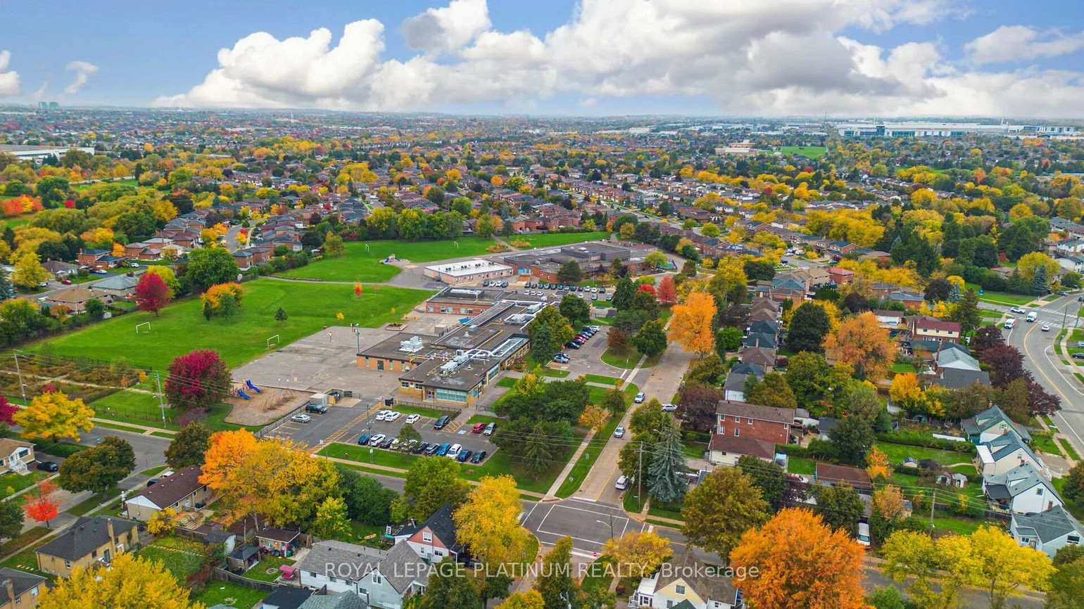 85, Rosedale, Brampton West, Brampton