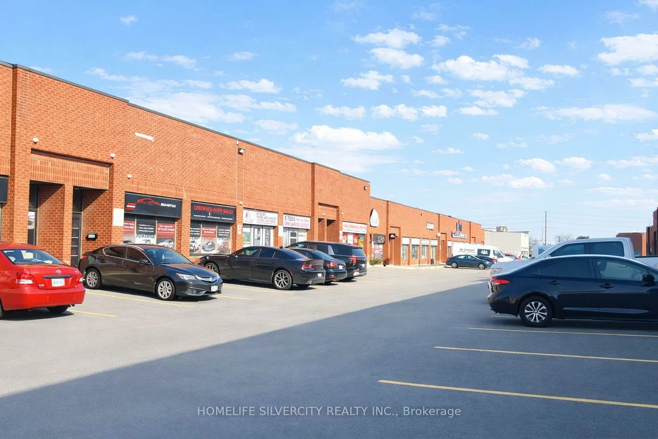 2084, Steeles, Southgate, Brampton