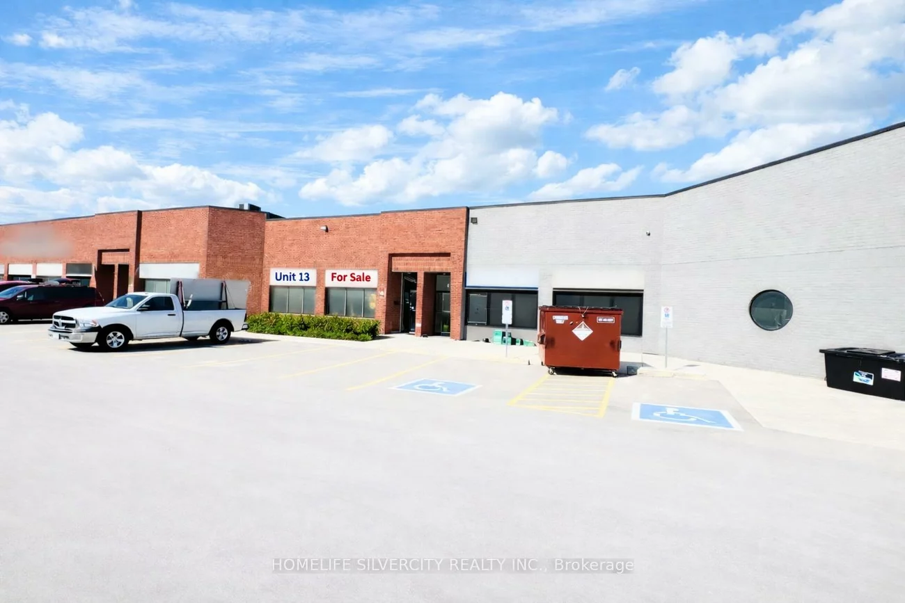 2084, Steeles, Southgate, Brampton