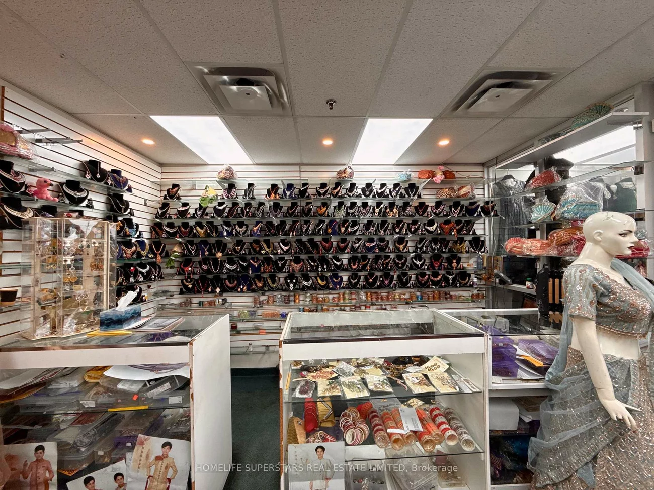 2575, Steeles, Steeles Industrial, Brampton