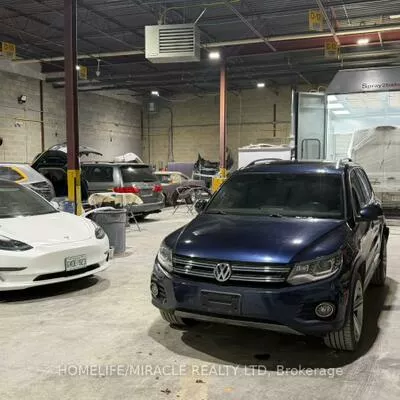 101, Glidden, Bramalea West Industrial, Brampton