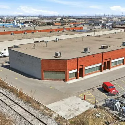 2074, Steeles, Southgate, Brampton