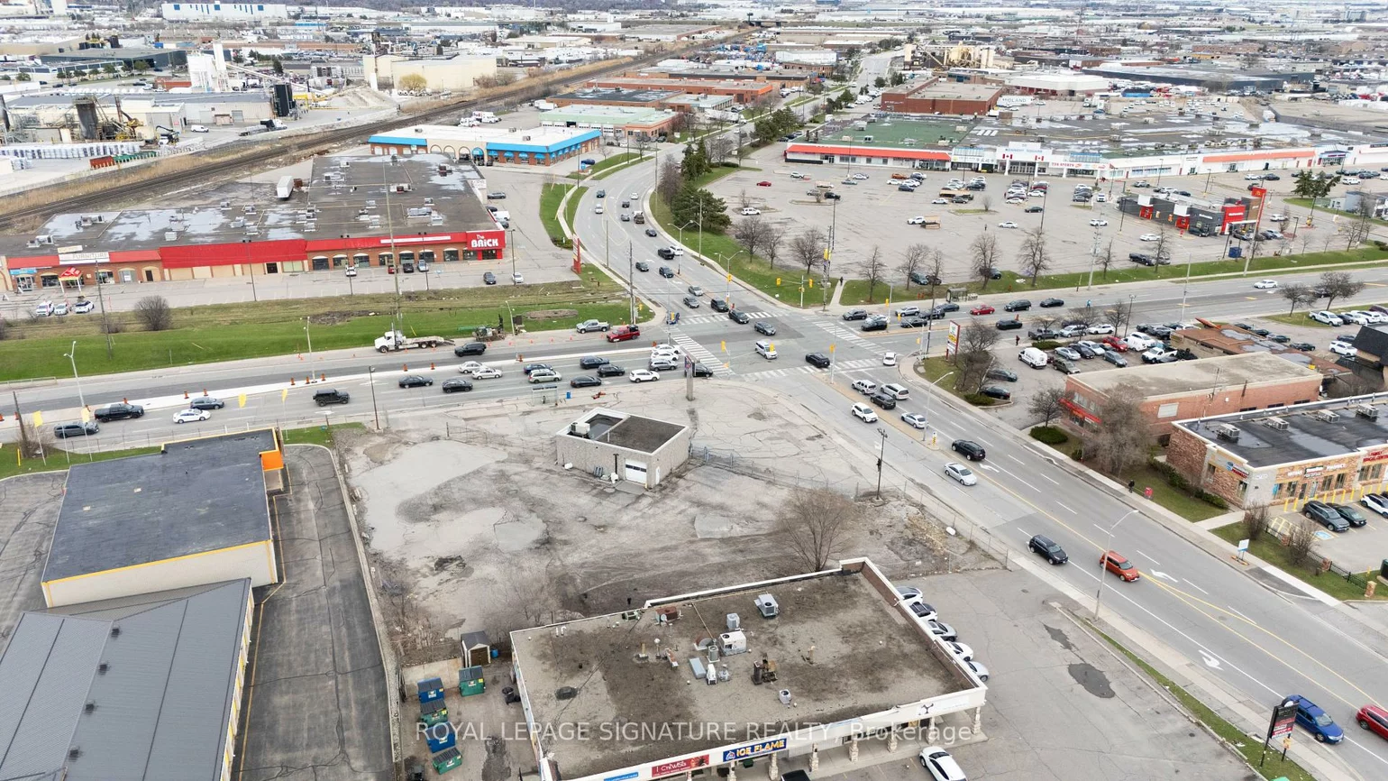 73, Kennedy, Brampton East, Brampton