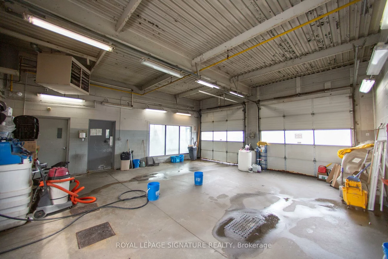 73, Kennedy, Brampton East, Brampton