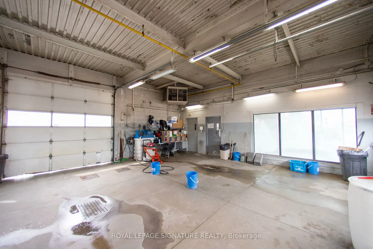 73, Kennedy, Brampton East, Brampton