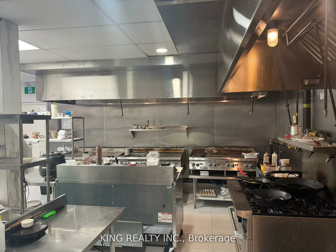 36, Avondale, Avondale, Brampton