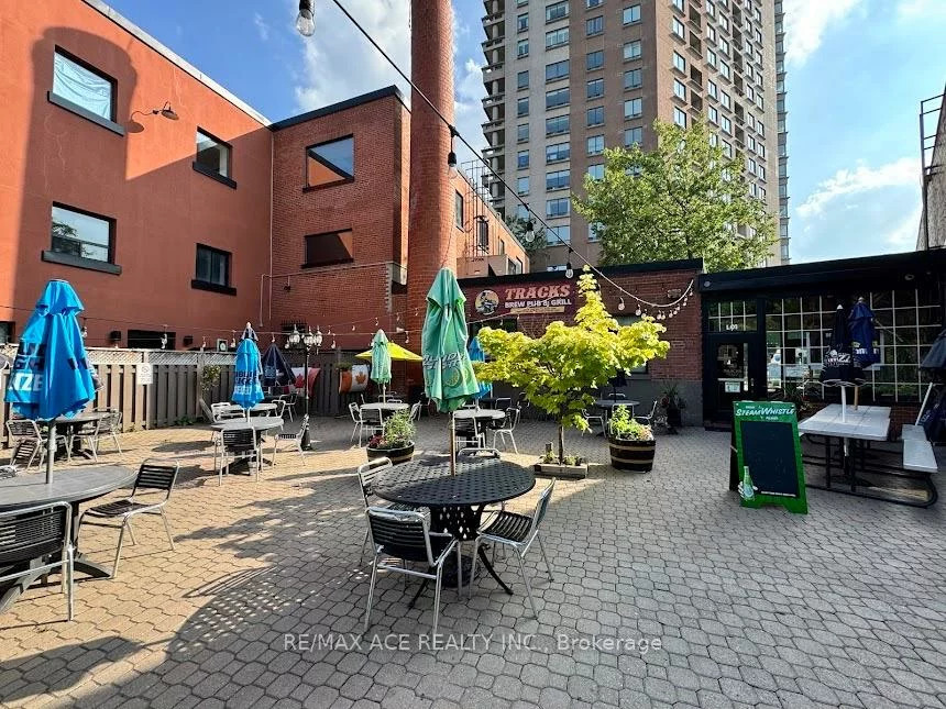 60, Queen, Downtown Brampton, Brampton