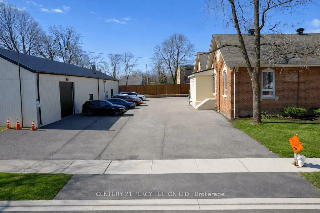 147, Queen, Downtown Brampton, Brampton