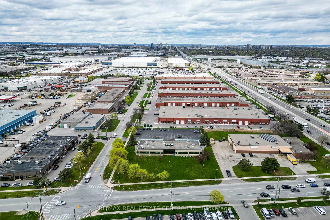 220, Advance, Steeles Industrial, Brampton
