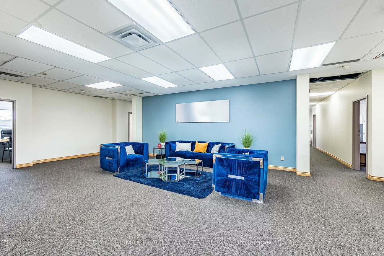 220, Advance, Steeles Industrial, Brampton