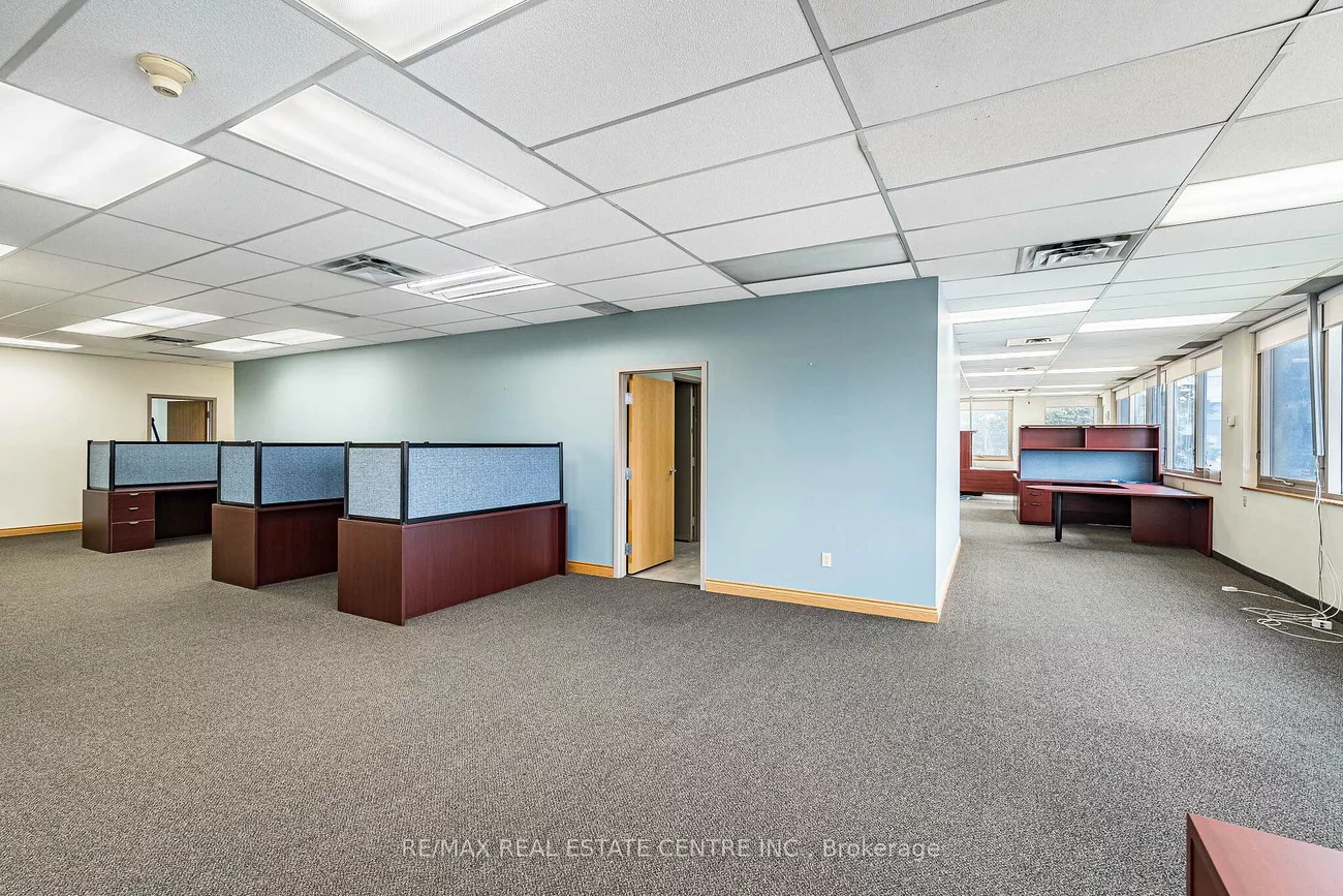 220, Advance, Steeles Industrial, Brampton