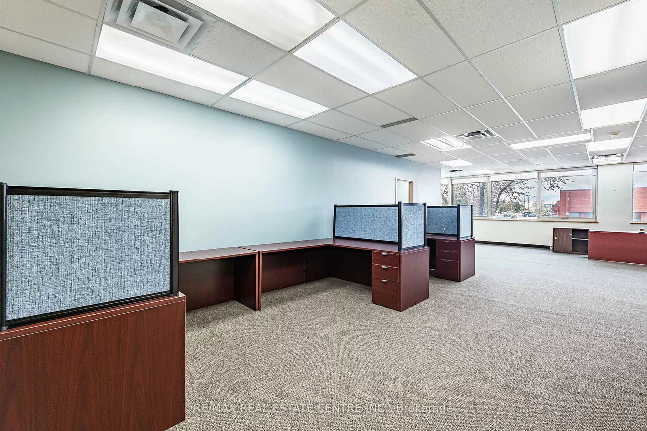 220, Advance, Steeles Industrial, Brampton