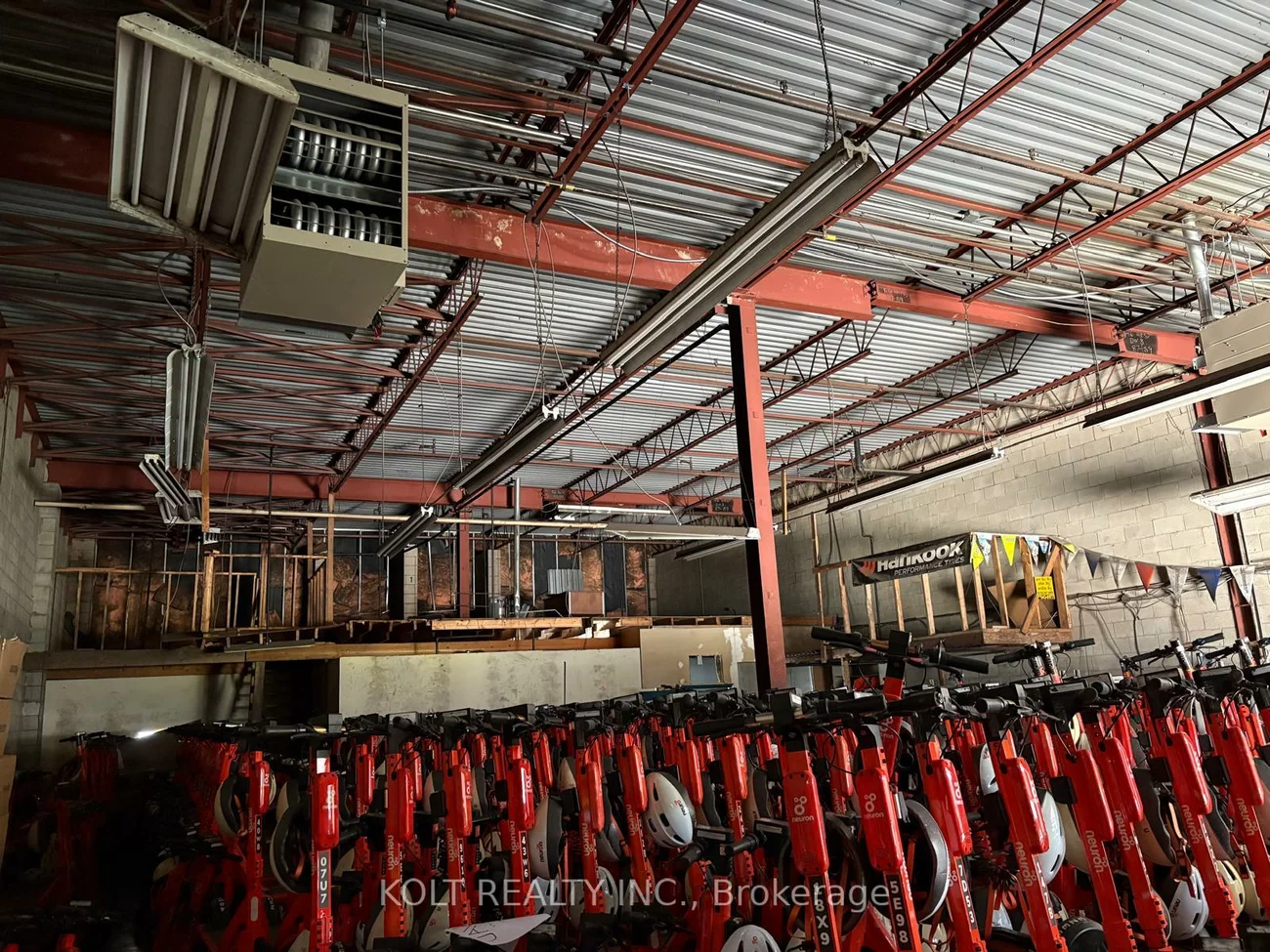2080, Steeles, Southgate, Brampton