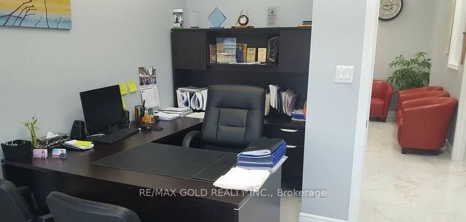 20, Maritime Ontario, Airport Road/ Highway 7 Business Centre, Brampton