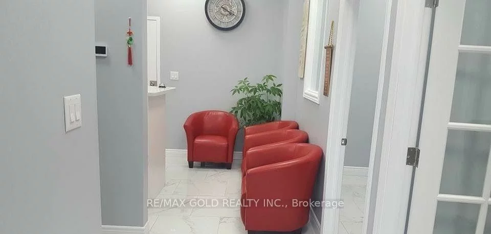 20, Maritime Ontario, Airport Road/ Highway 7 Business Centre, Brampton