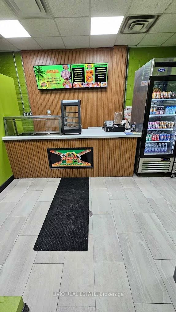9886, Torbram, Northgate, Brampton