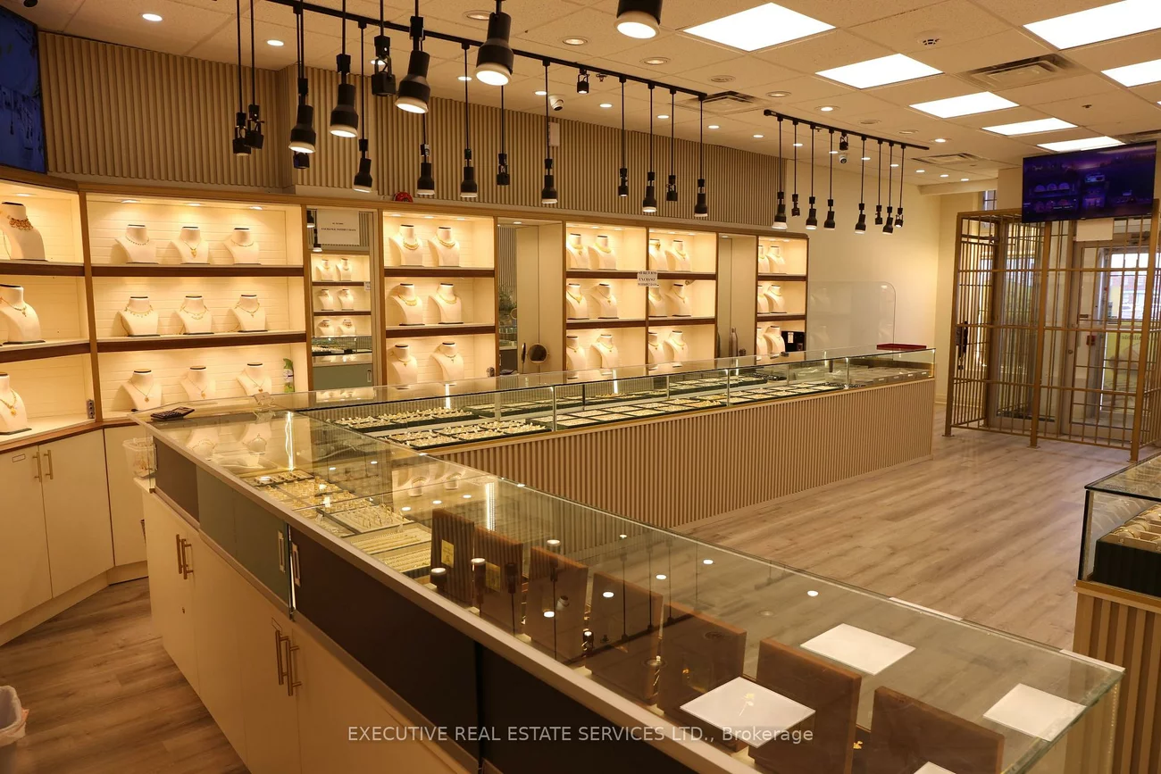 2120, North Park, Bramalea North Industrial, Brampton
