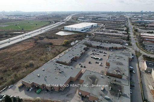 173, Advance, Steeles Industrial, Brampton