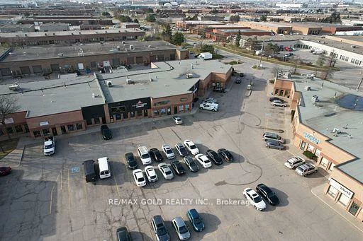 173, Advance, Steeles Industrial, Brampton