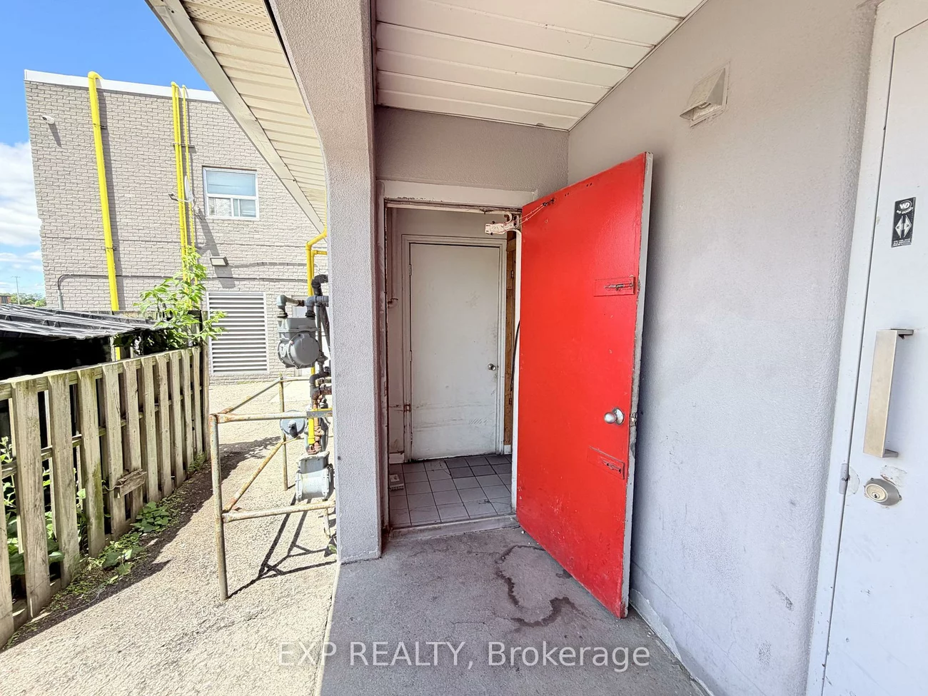 700, Balmoral, Southgate, Brampton