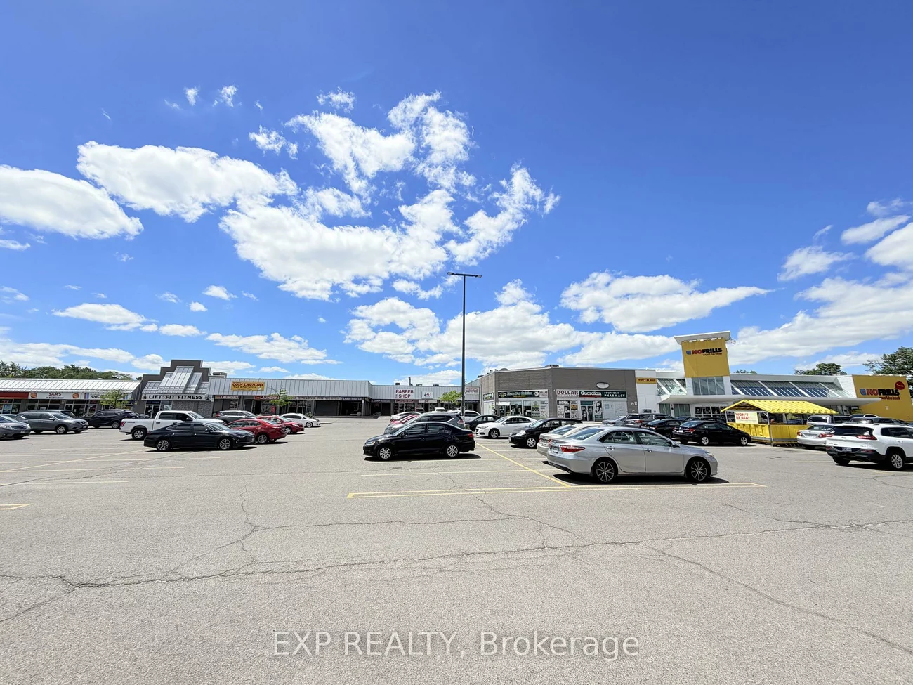 700, Balmoral, Southgate, Brampton