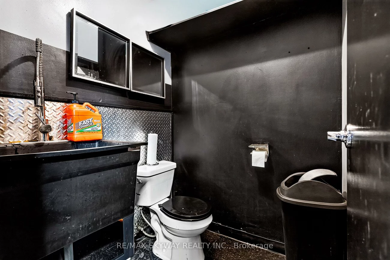 181, Rutherford, Brampton East Industrial, Brampton