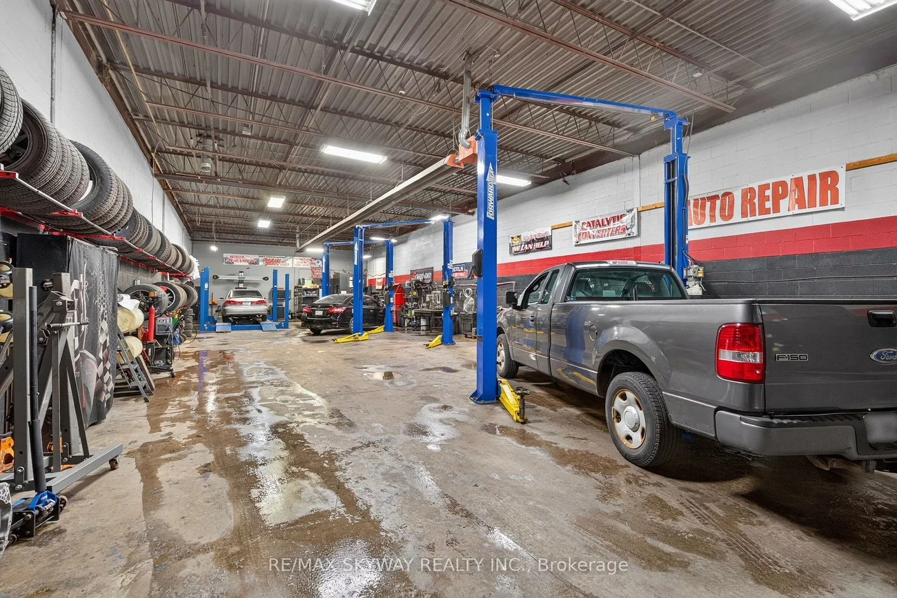 181, Rutherford, Brampton East Industrial, Brampton