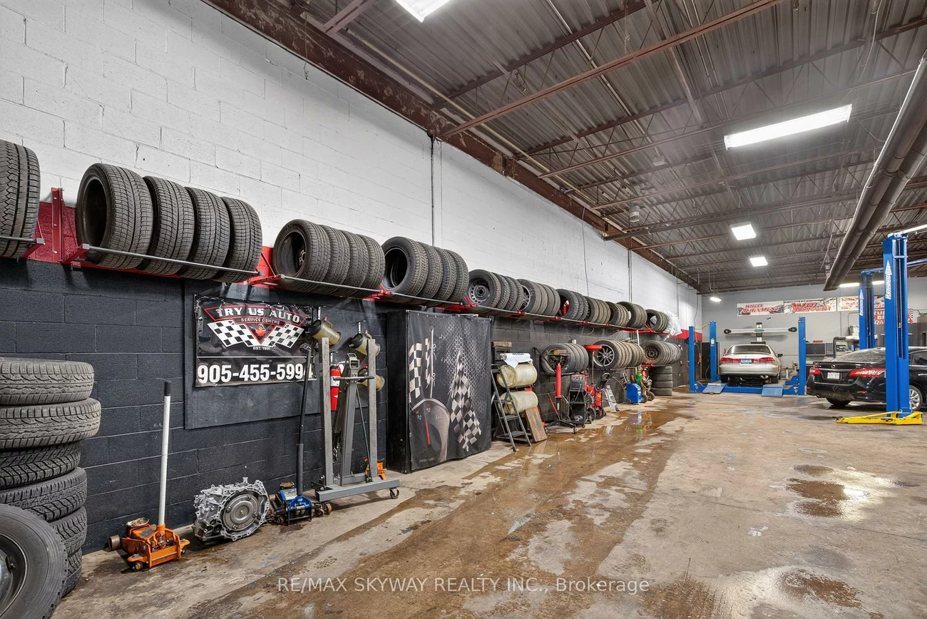 181, Rutherford, Brampton East Industrial, Brampton