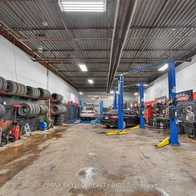 181, Rutherford, Brampton East Industrial, Brampton