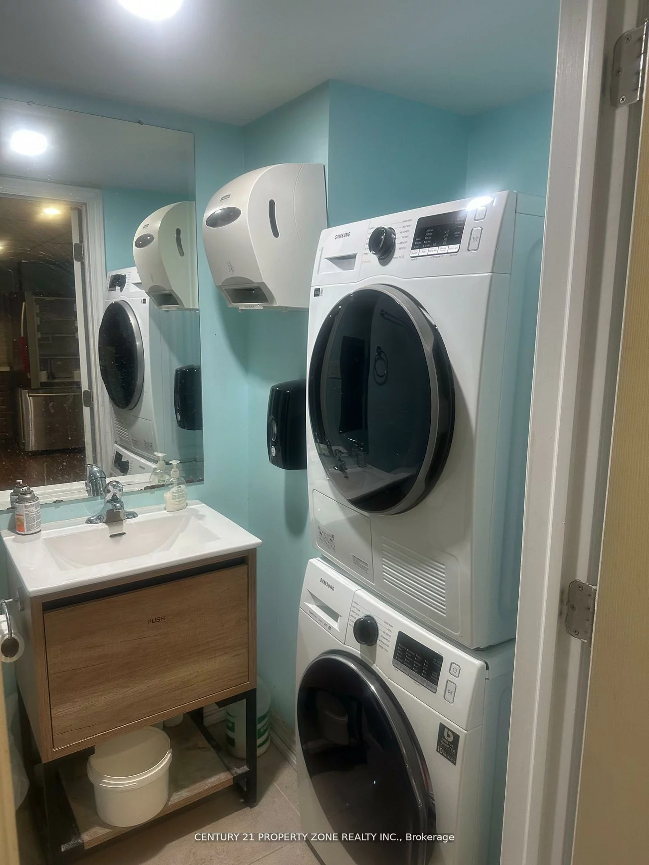 173, ADVANCE, Steeles Industrial, Brampton