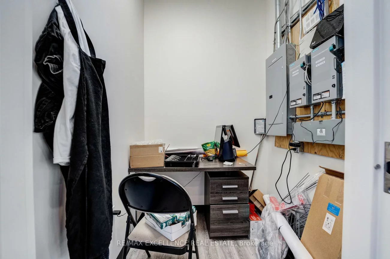 95, Cottrelle, Gore Industrial North, Brampton