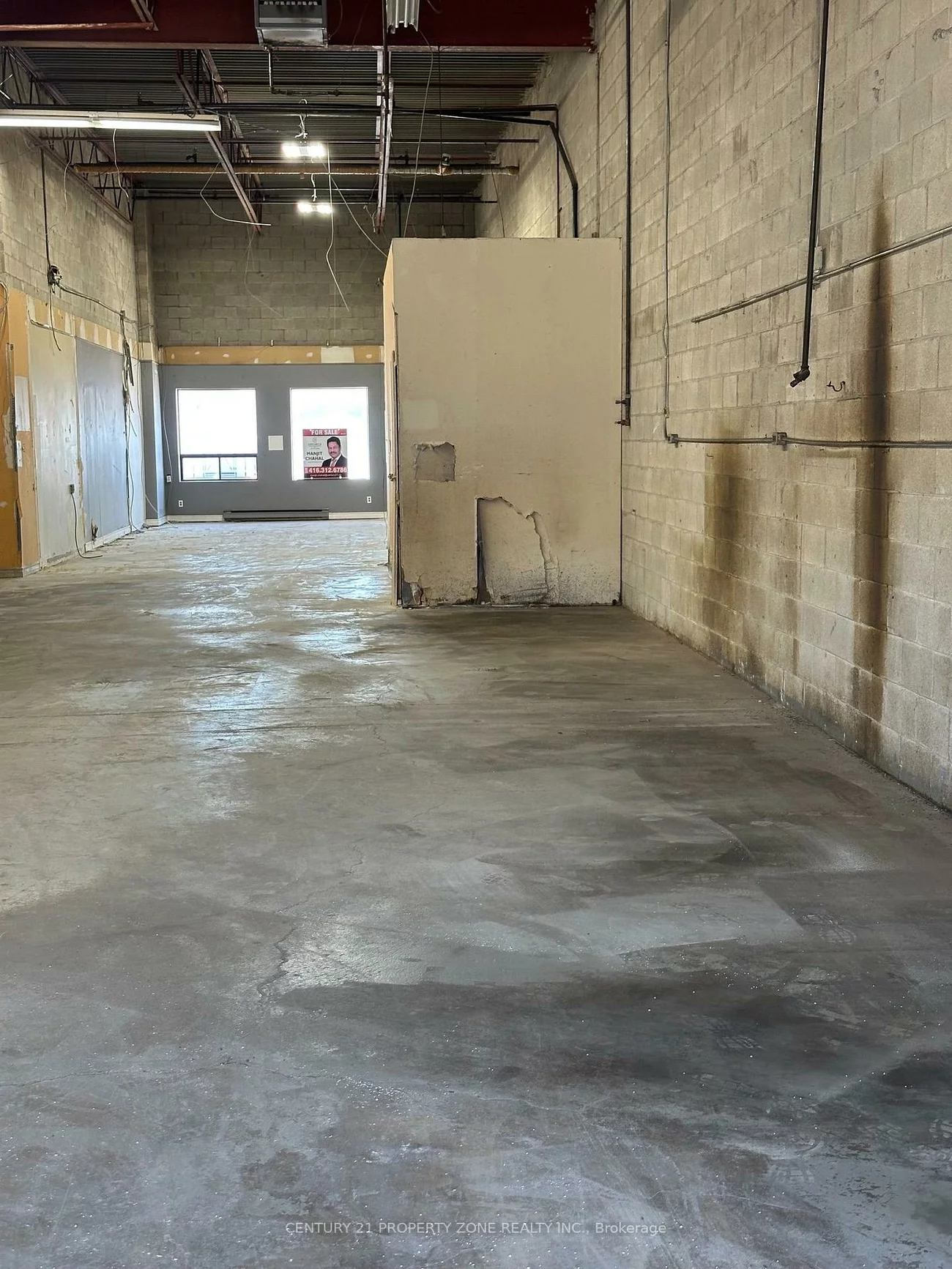 173, ADVANCE, Steeles Industrial, Brampton