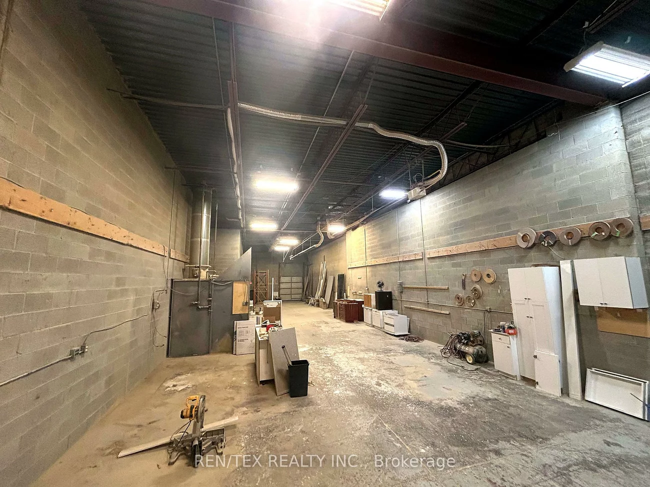 2053, Williams, Gore Industrial North, Brampton