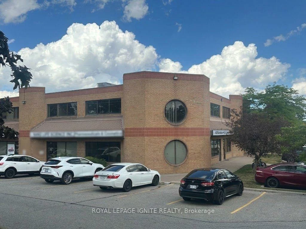 14, Automatic, Gore Industrial North, Brampton