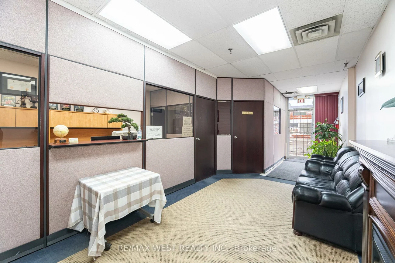 2565, Steeles, Steeles Industrial, Brampton