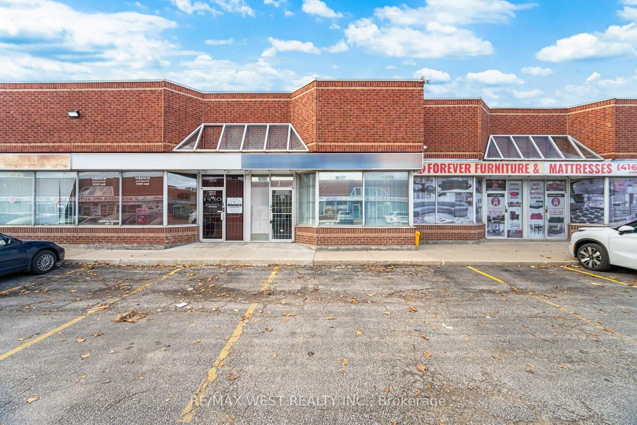 2565, Steeles, Steeles Industrial, Brampton