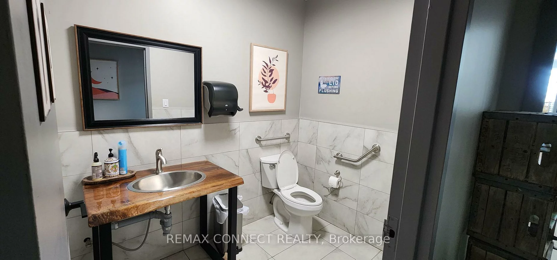 2120, North Park, Bramalea North Industrial, Brampton