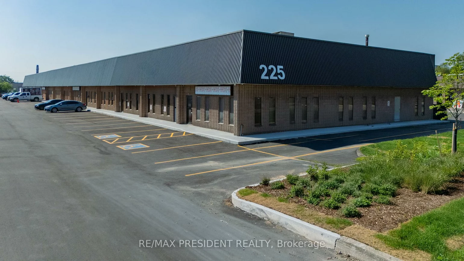 225, Advance, Steeles Industrial, Brampton