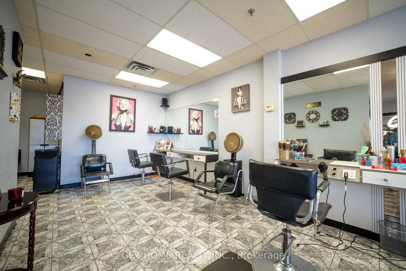27, Ruth, Heart Lake West, Brampton