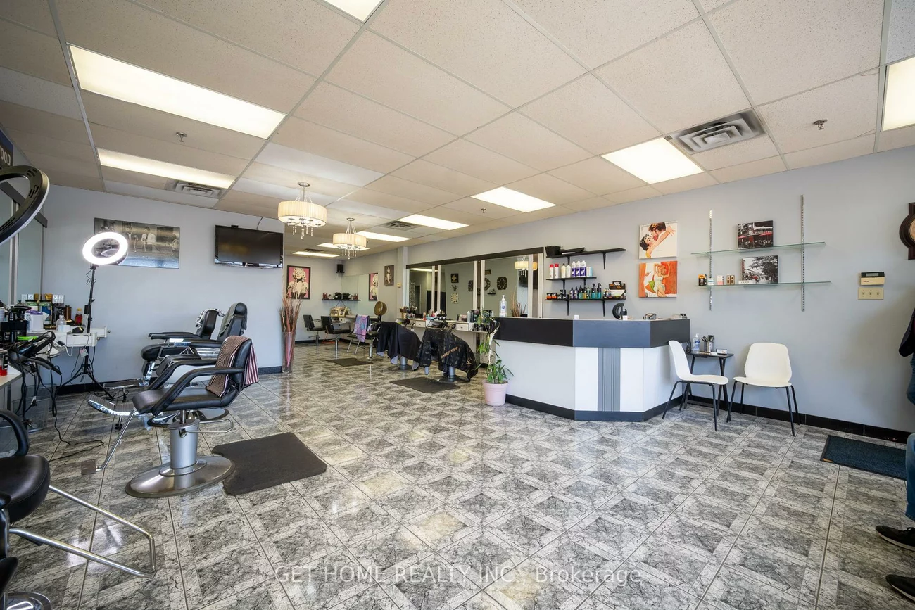 27, Ruth, Heart Lake West, Brampton