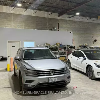 101, Glidden, Bramalea West Industrial, Brampton