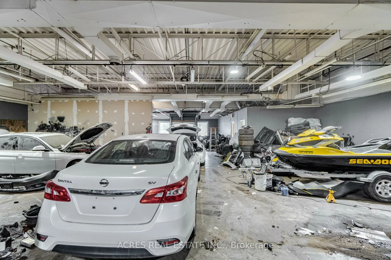 26, Bramsteele, Brampton East Industrial, Brampton