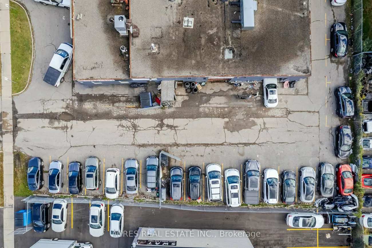 26, Bramsteele, Brampton East Industrial, Brampton