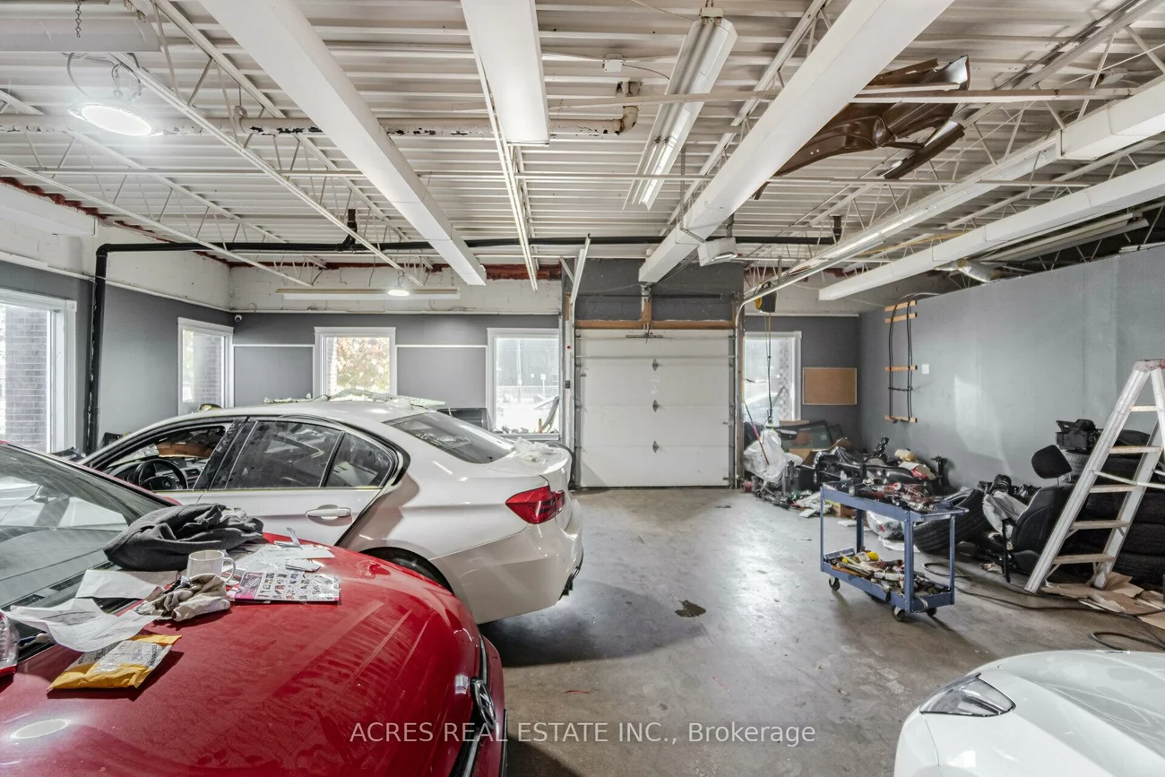 26, Bramsteele, Brampton East Industrial, Brampton