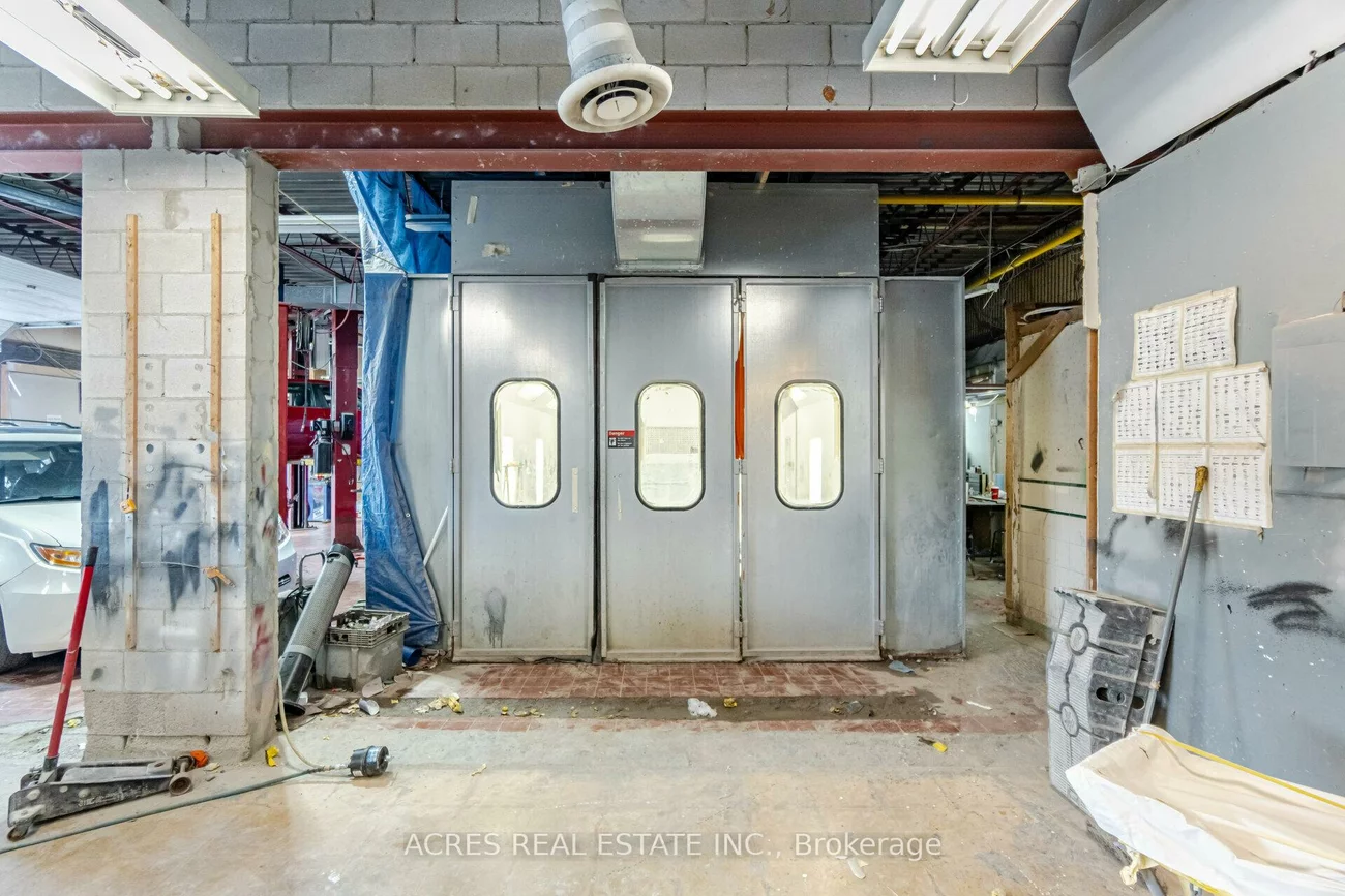 26, Bramsteele, Brampton East Industrial, Brampton
