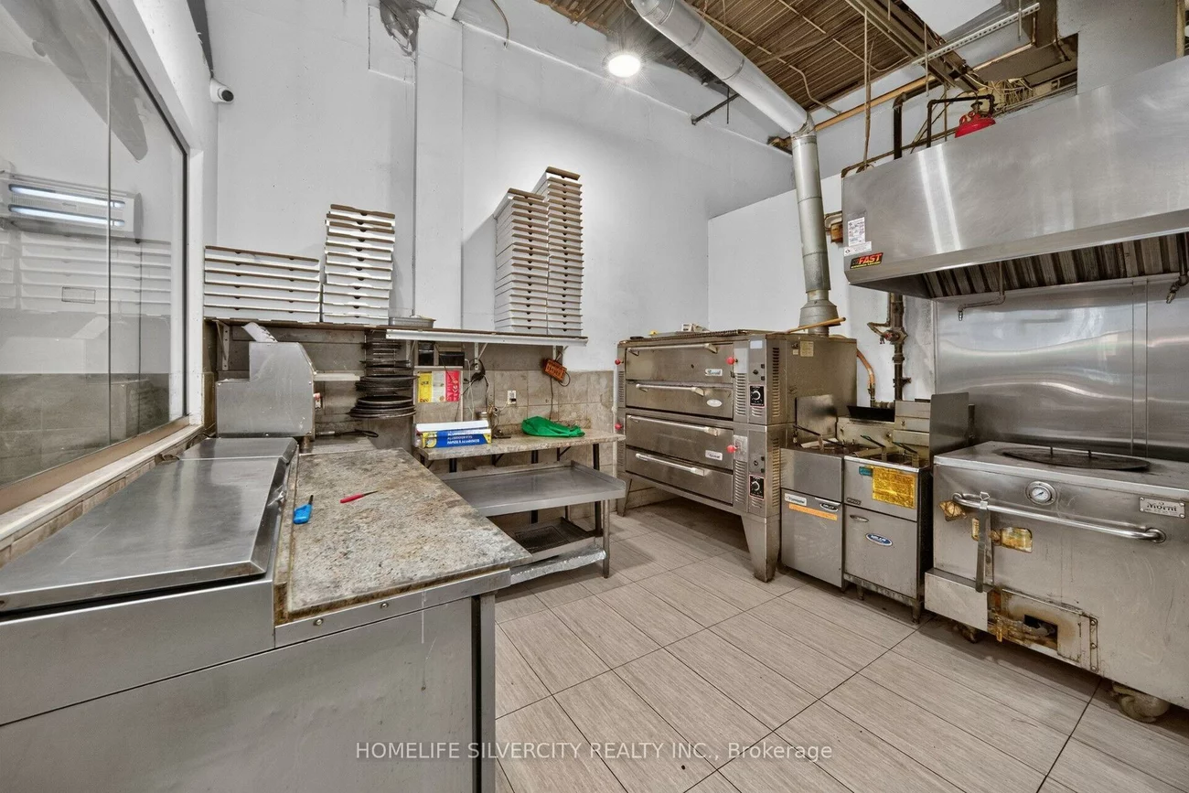 10990, Chinguacousy, Fletcher's Meadow, Brampton
